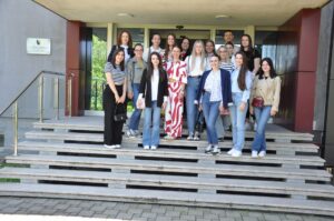 POSJETA STUDENATA – BUDUĆIH MASTERA FARMACIJE ALMBIH-U